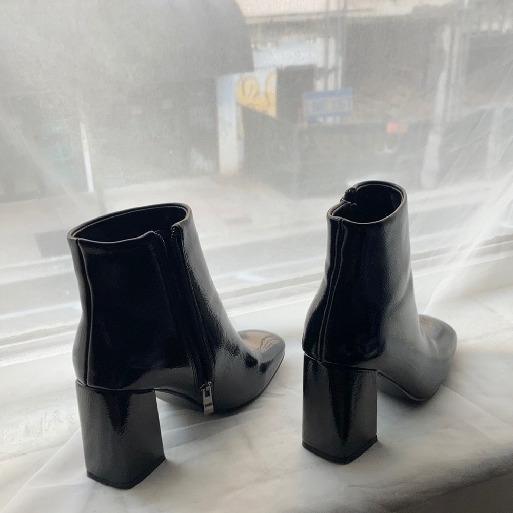 Ankle boots
